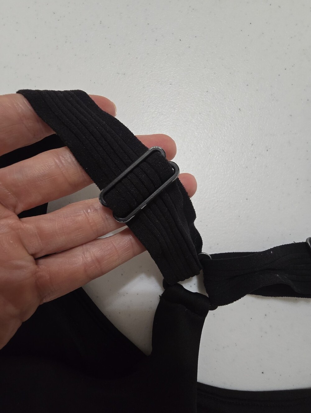 ALO Yoga Black Sports Bra with White Piping - Picture 11 of 11